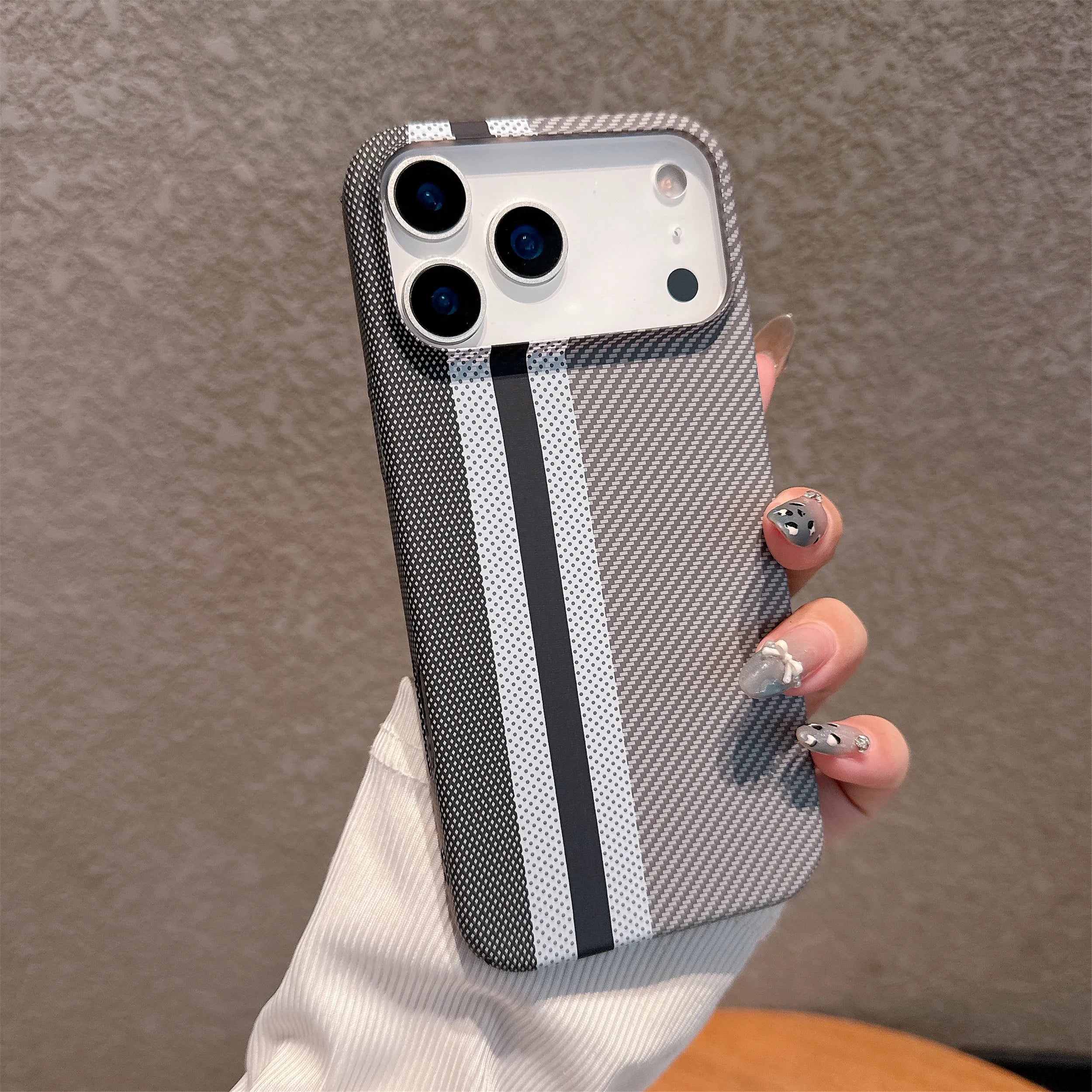 Large Kong Kevlar Carbon Fiber Stripe Texture Hard PC case for iPhone 17 Air 16 15 14 Plus 13 12 ProMax 11 Shockproof Back Cover